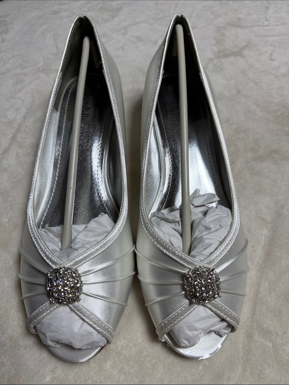 David's Bridal Kelsey White Satin Dress Shoe Size 12